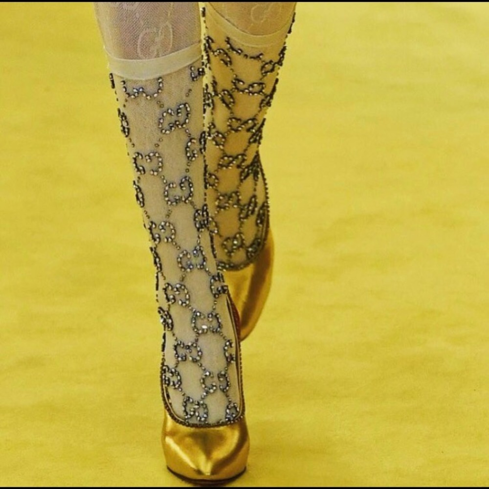 Meet your Posher, Exhale